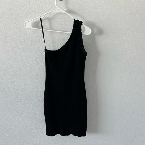 Urban Outfitters One Shoulder Black Knit Dress - Picture 3 of 3